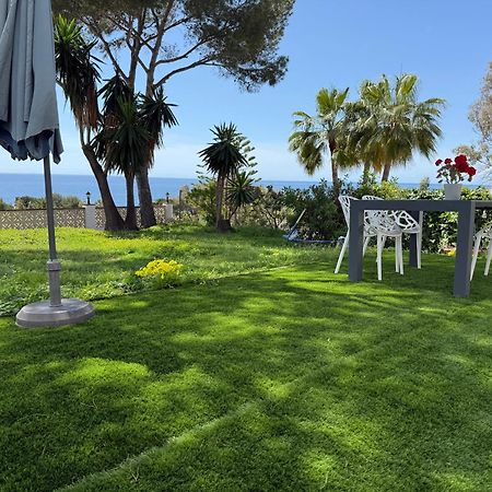 Independent Villa Beach House El Bosque La Cala De Mijas Exteriér fotografie