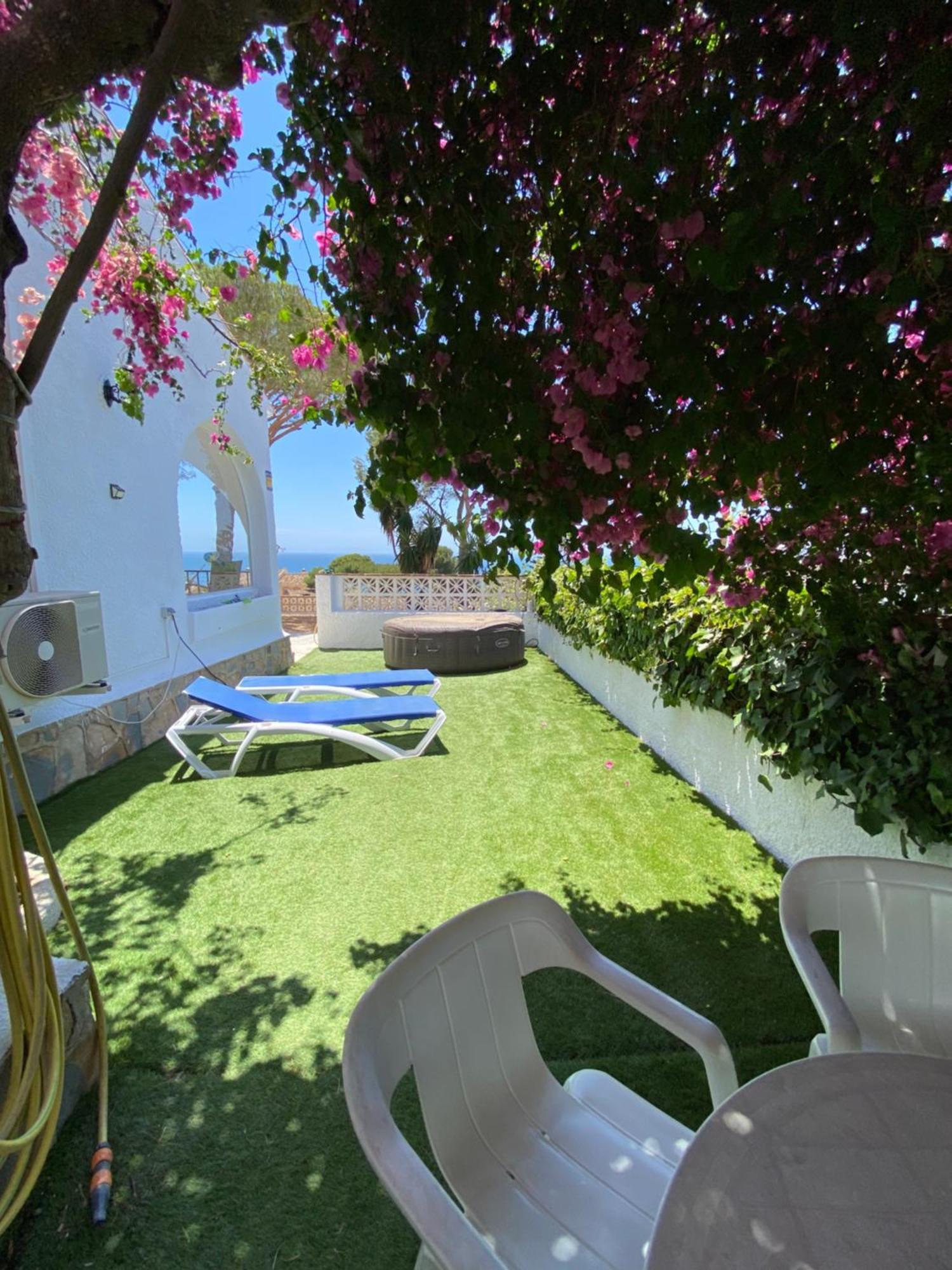Independent Villa Beach House El Bosque La Cala De Mijas Exteriér fotografie