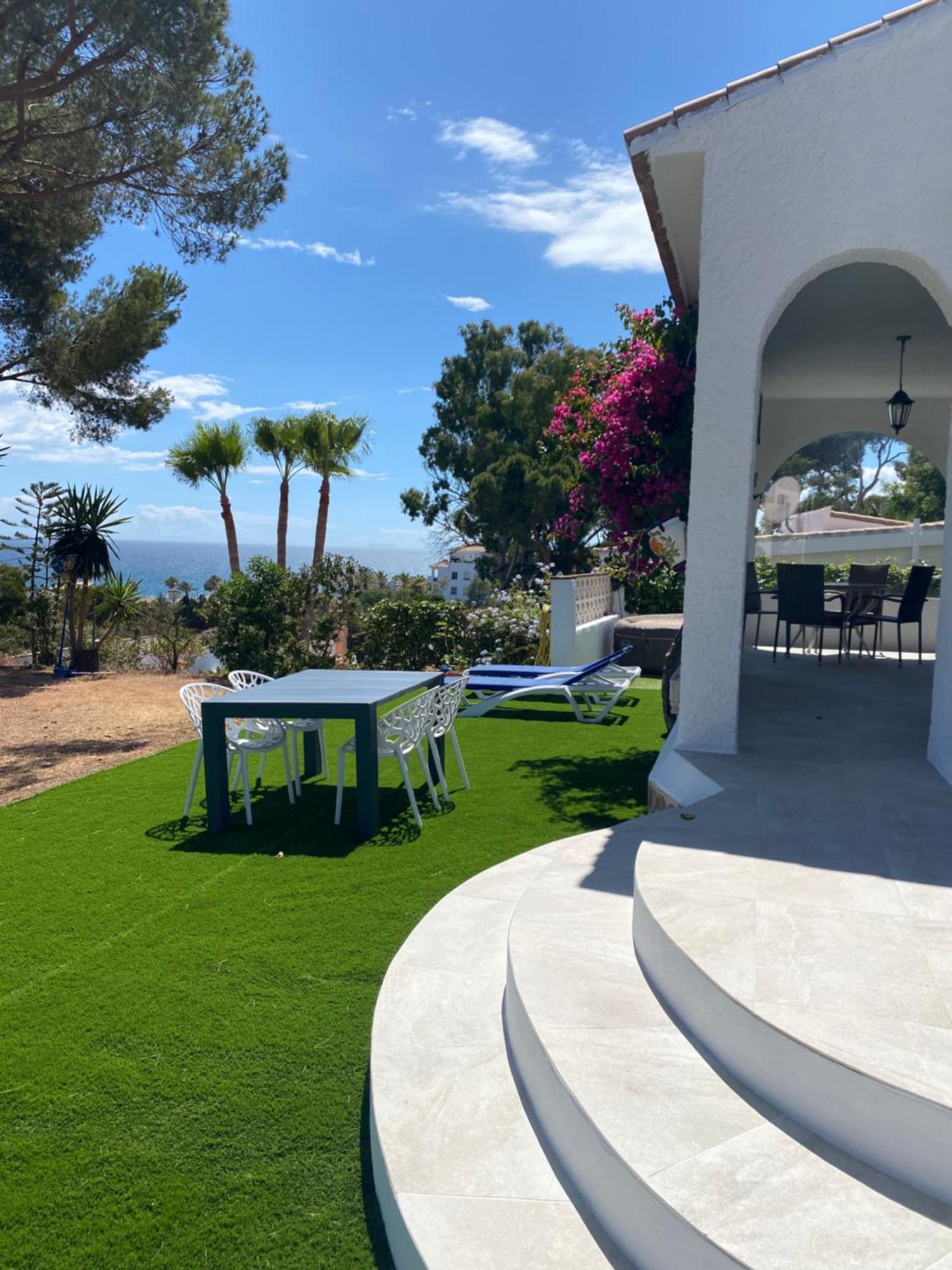 Independent Villa Beach House El Bosque La Cala De Mijas Exteriér fotografie
